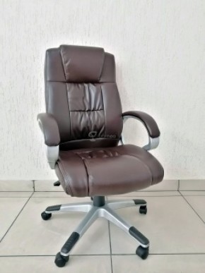 Кресло Barneo K-6 для руководителя (коричневая экокожа) в Березниках - berezniki.mebel-74.com | фото